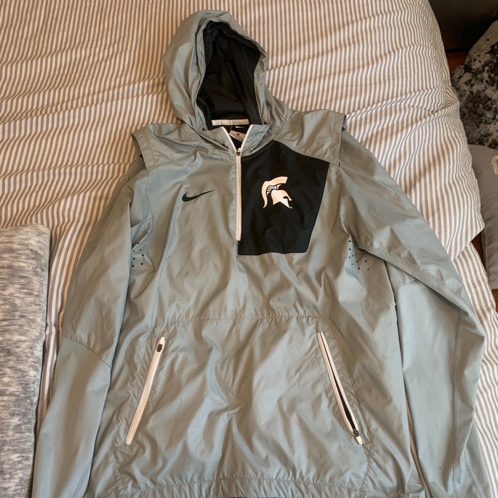 Nike pullover rain jacket